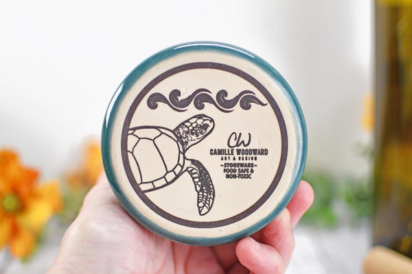 Handmade Ceramic Sea Turtle Cup, Beach Lover Pottery Gift, Whiskey or Wine Tumbler, Ocean Seashells Beach Decor