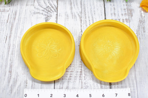 Sunflower Ceramic Spoon Rest, Yellow Stoneware Handmade Pottery for Stovetop, Floral Flower Yellow Dish