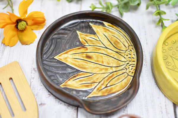 Ceramic Spoon Rest, Hand Carved Sunflower, Sgraffito Stoneware Handmade Pottery for Stovetop, Floral Flower Yellow Copper Dish
