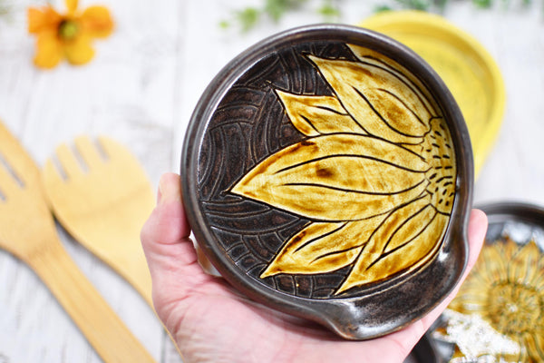 Ceramic Spoon Rest, Hand Carved Sunflower, Sgraffito Stoneware Handmade Pottery for Stovetop, Floral Flower Yellow Copper Dish