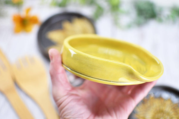 Ceramic Spoon Rest, Hand Carved Sunflower, Sgraffito Stoneware Handmade Pottery for Stovetop, Floral Flower Yellow Copper Dish