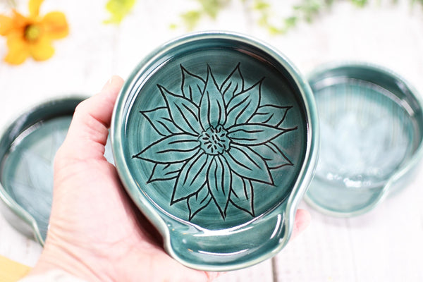 Ceramic Spoon Rest, Hand Carved Sunflower, Sgraffito Stoneware Handmade Pottery for Stovetop, Floral Daisy Flower Green Celadon Dish